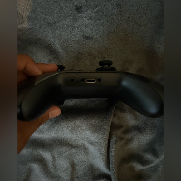 Xbox Wireless Controller Special Edition Covert Forces - Picture 4 of 4